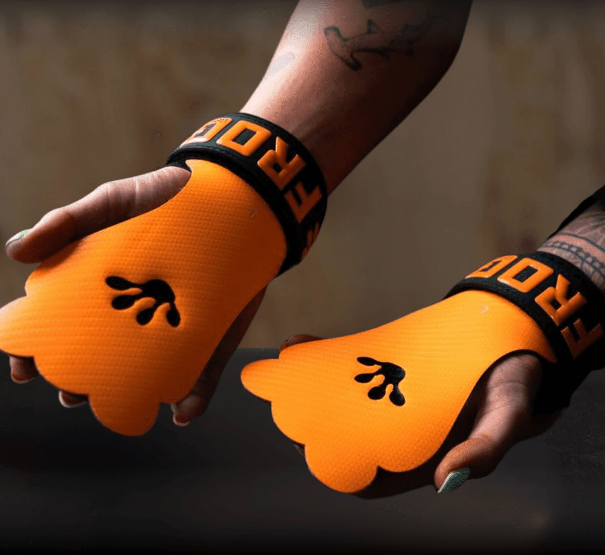 FROG GRIPS ELITE HD - FINGERLESS VERSION 4.0!